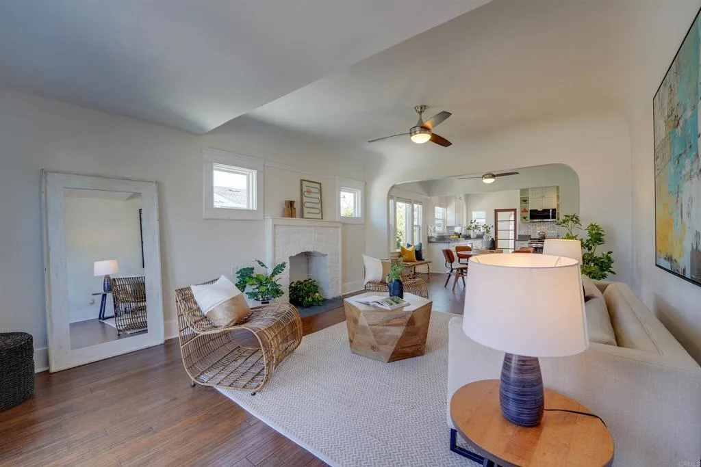 4876 34th Street