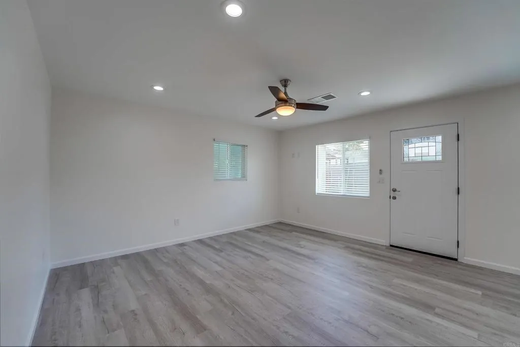 4876 34th Street