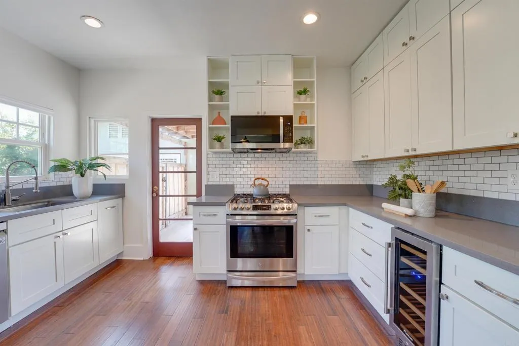 4876 34th Street