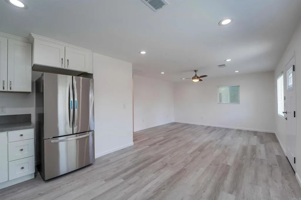 4876 34th Street