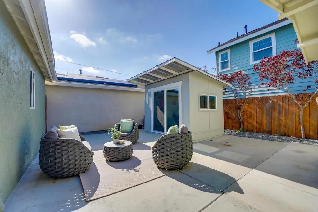 4876 34th Street