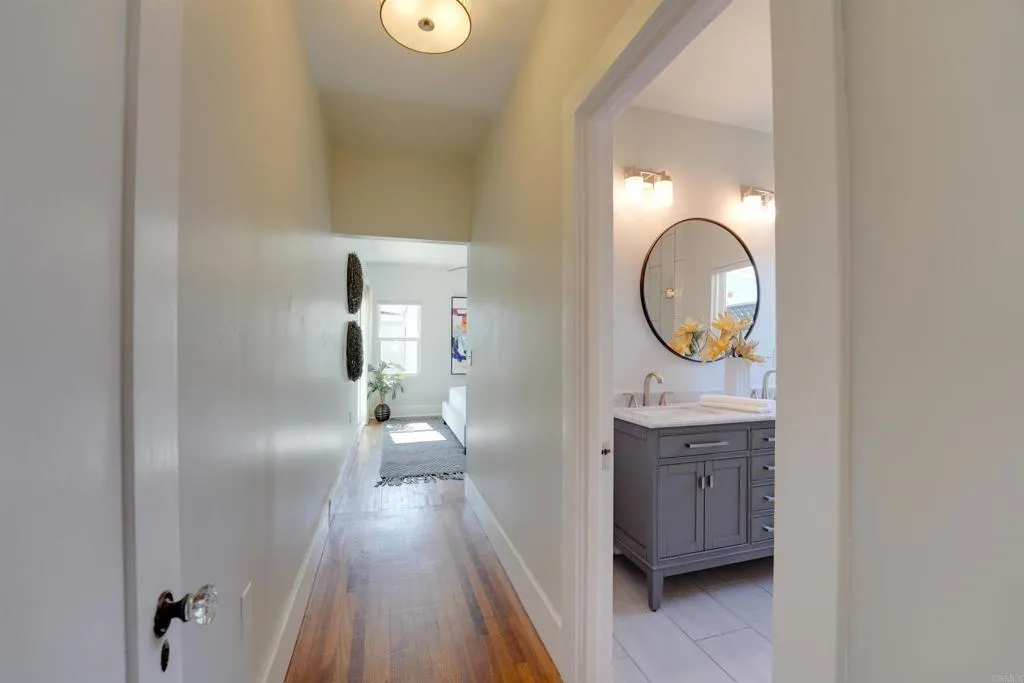 4876 34th Street