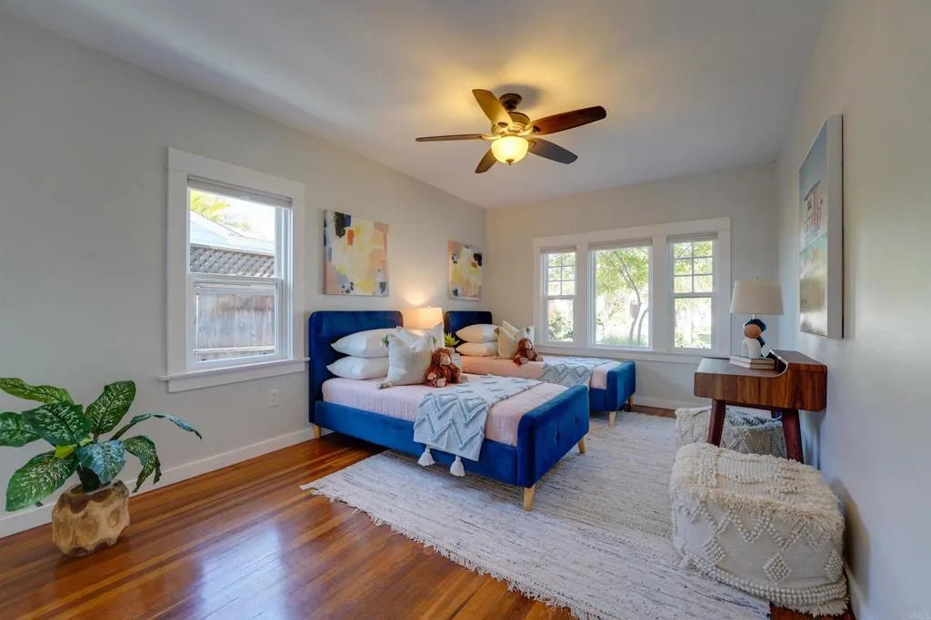 4876 34th Street