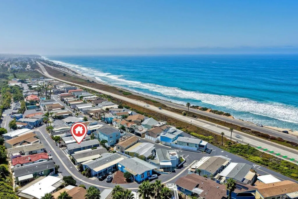 6503 Friendly Place, Carlsbad