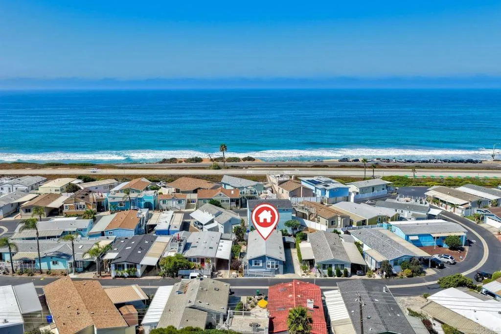 6503 Friendly Place, Carlsbad