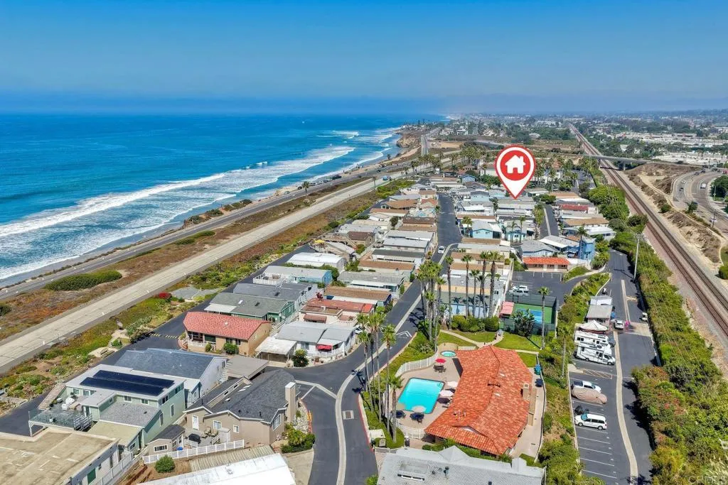 6503 Friendly Place, Carlsbad
