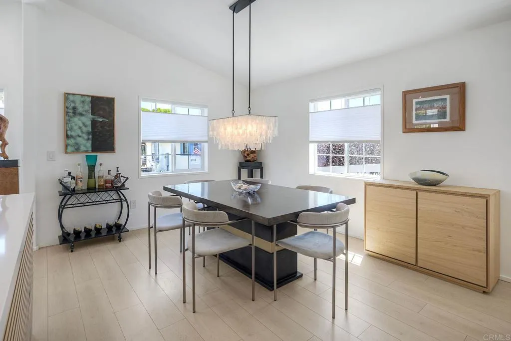 6503 Friendly Place, Carlsbad