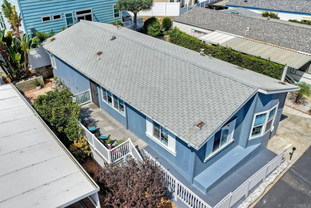 6503 Friendly Place, Carlsbad