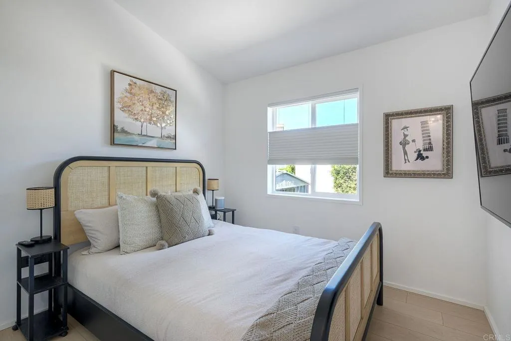 6503 Friendly Place, Carlsbad