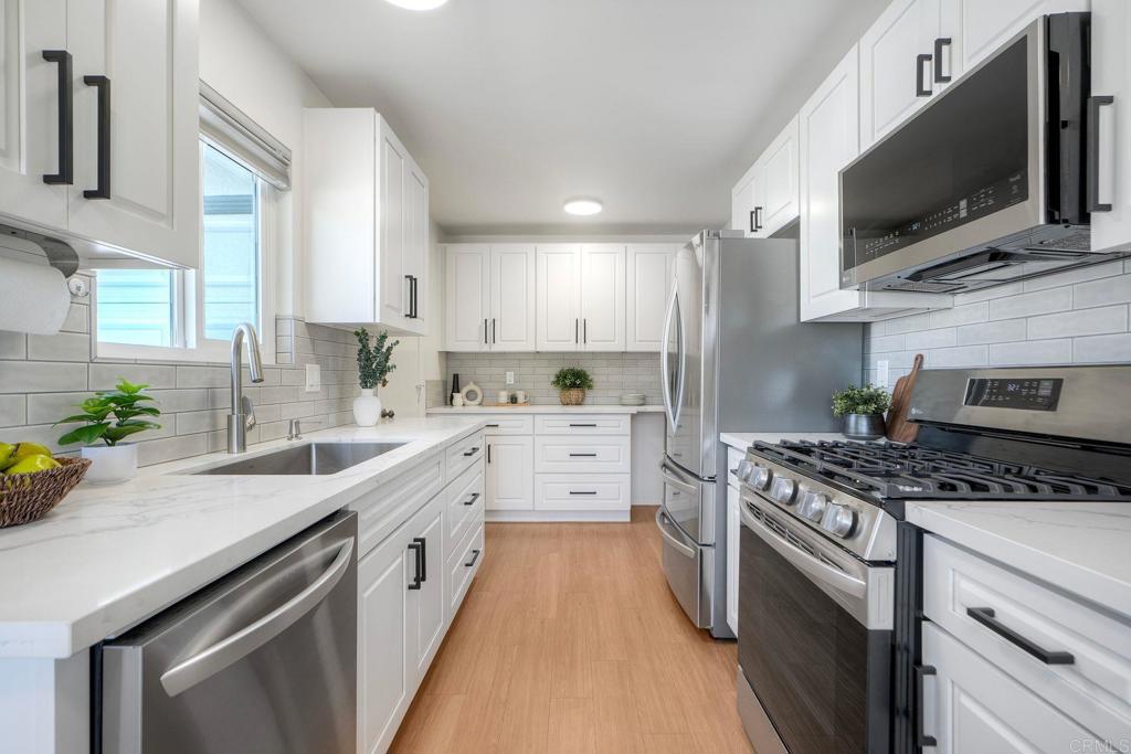 3567 Mira Pacific Drive