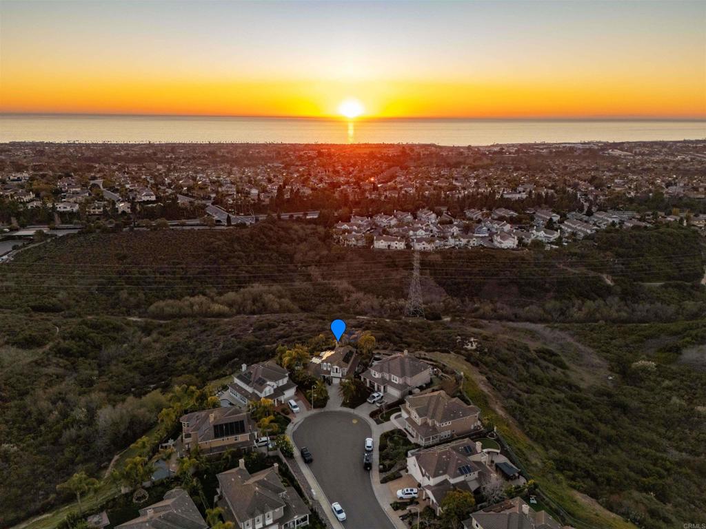 6497 Wayfinders Court