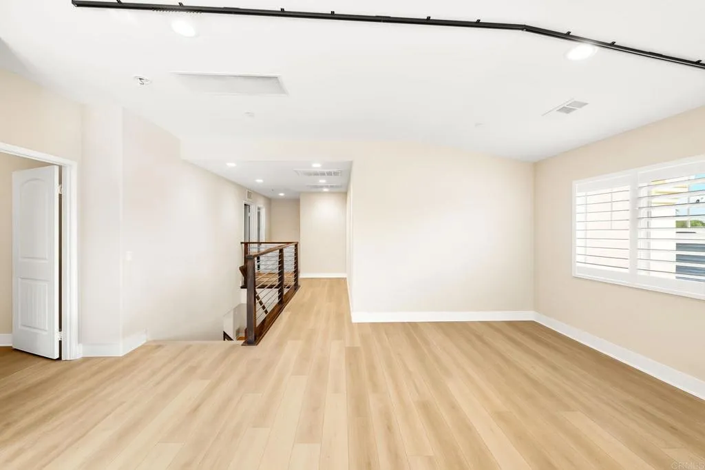 542 Pratt Ct