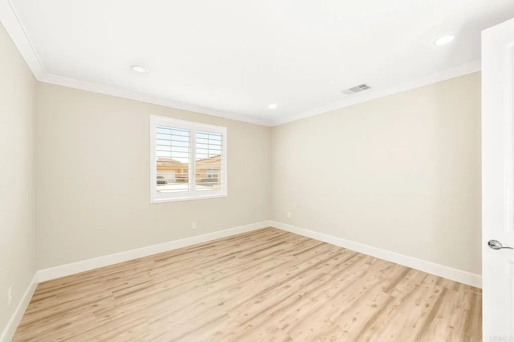 542 Pratt Ct