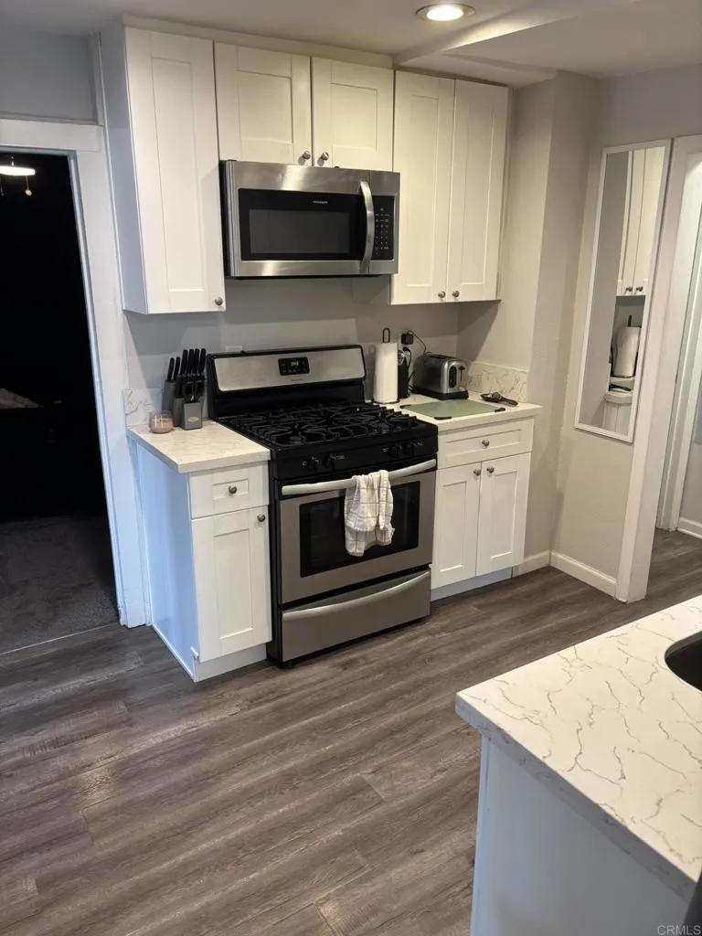 4905 Morgan Avenue, Los Angeles