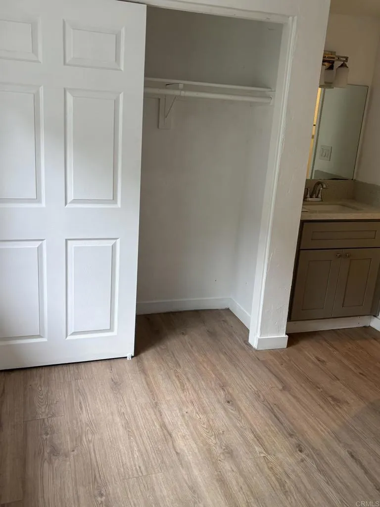 4905 Morgan Avenue, Los Angeles