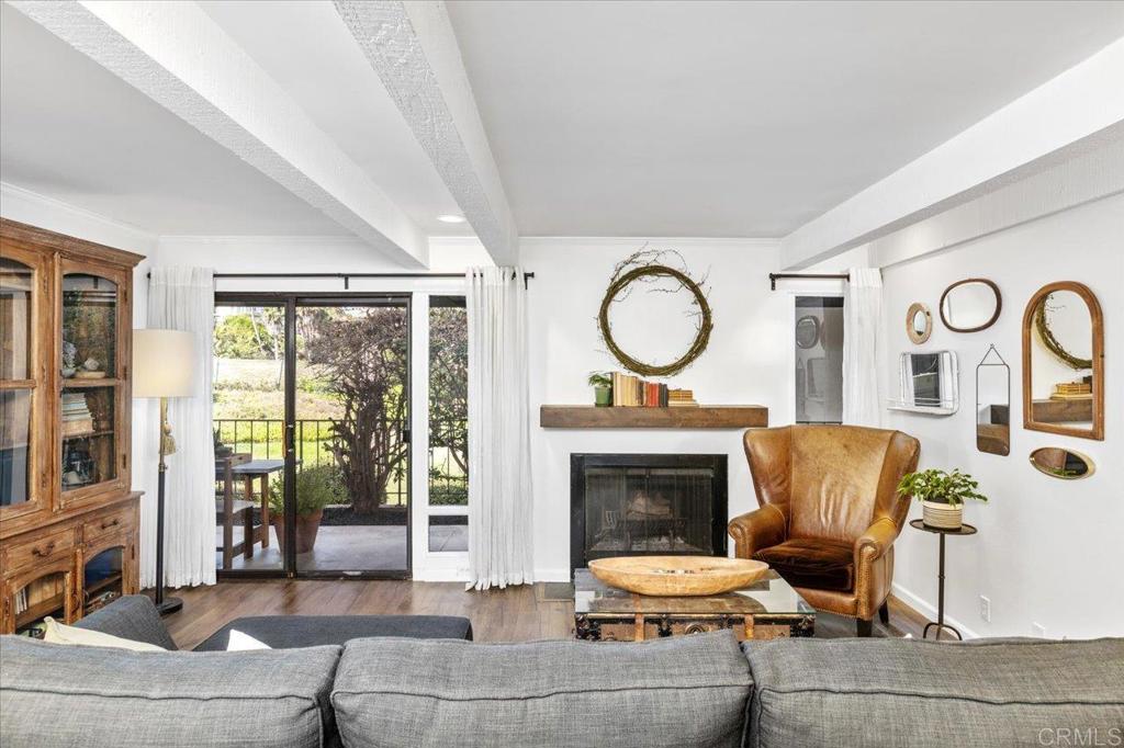 2535 Navarra Drive 8A