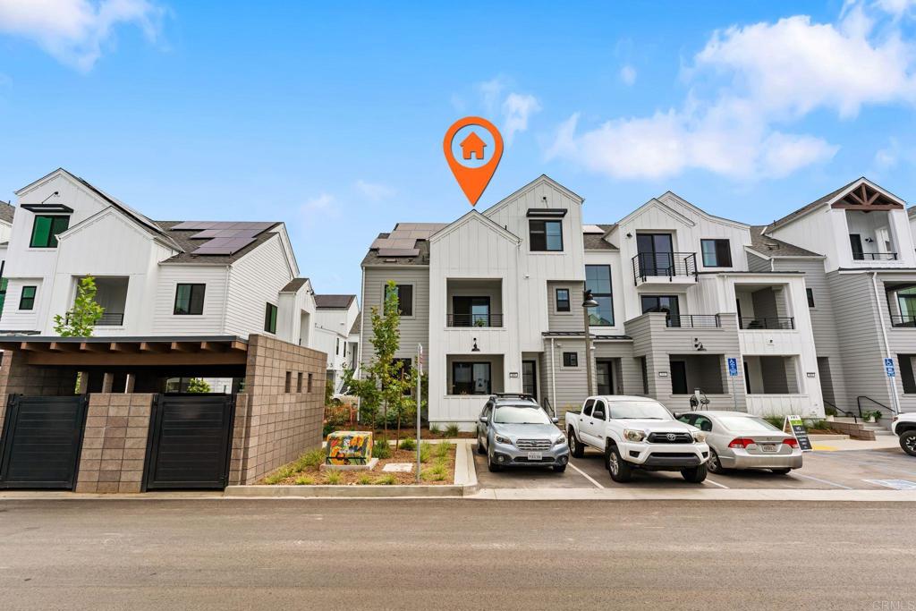 1400 Anacona Place 105