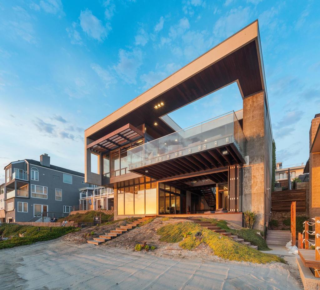 1909 S Pacific Street