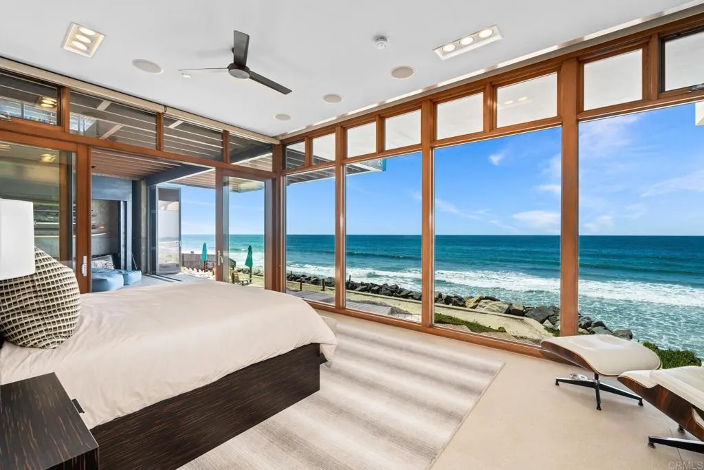 1909 S Pacific Street, Oceanside