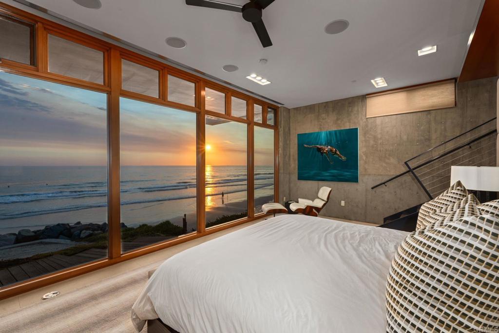 1909 S Pacific Street