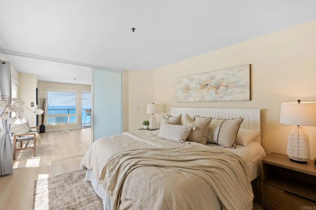 1401 S Pacific Street Unit 205