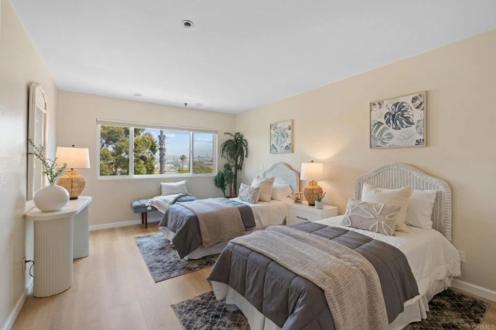 1401 S Pacific Street Unit 205