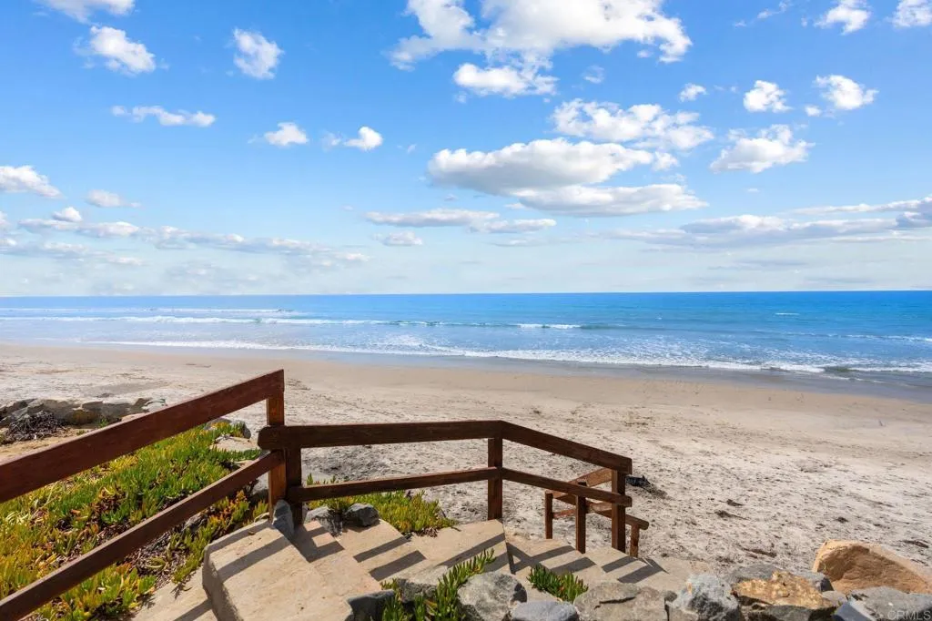 1401 S Pacific Street Unit 205