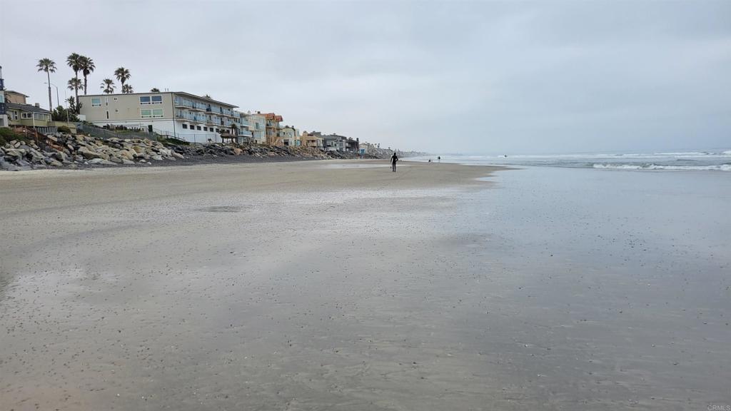 1401 S Pacific Street 205