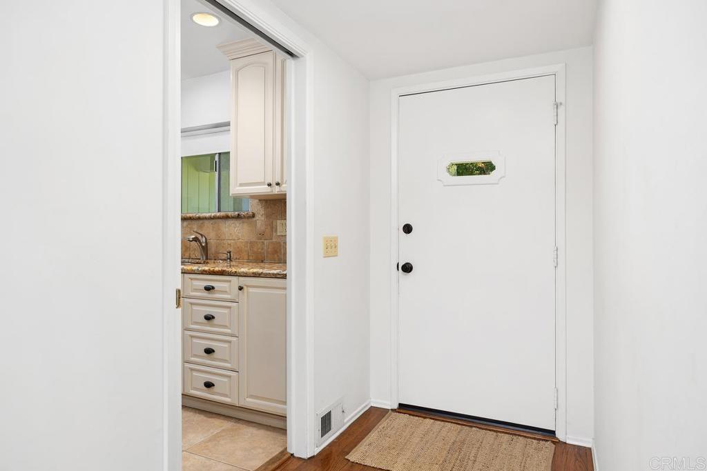 1639 Tamarack Avenue