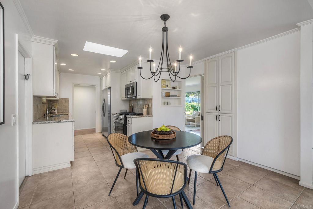 1639 Tamarack Avenue