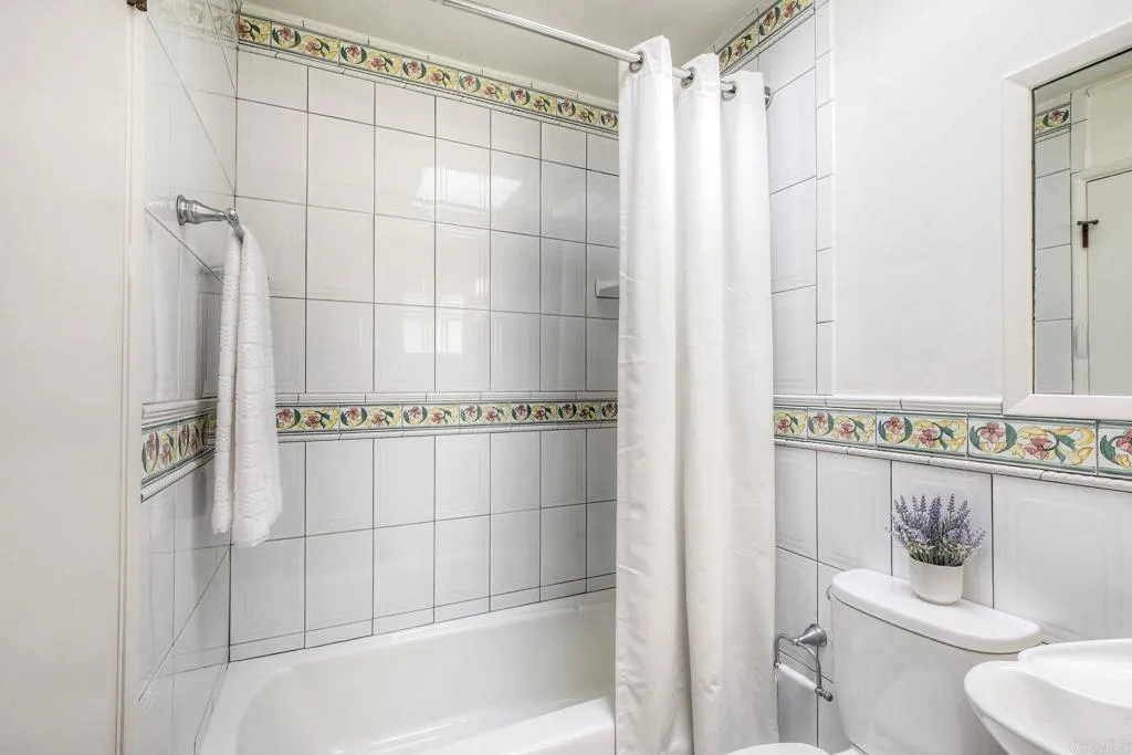 1639 Tamarack Avenue, Carlsbad