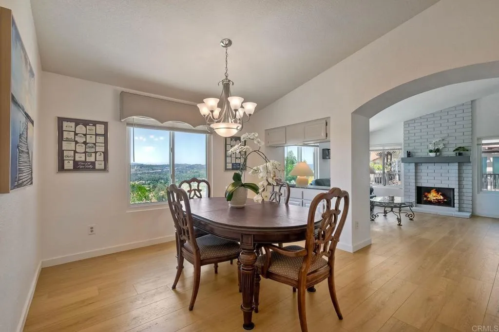 3829 Pinnacle Place, Escondido