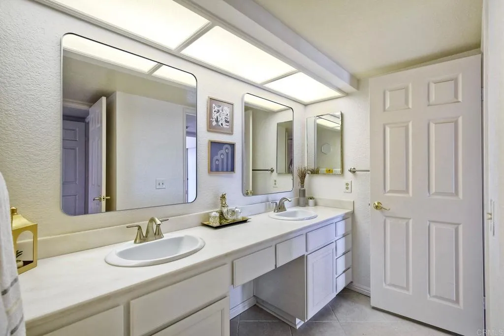 3829 Pinnacle Place, Escondido