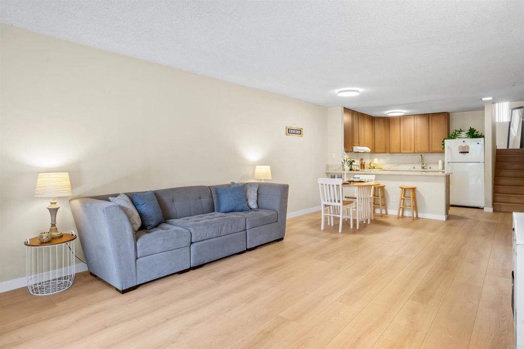 4545 Collwood Blvd 27