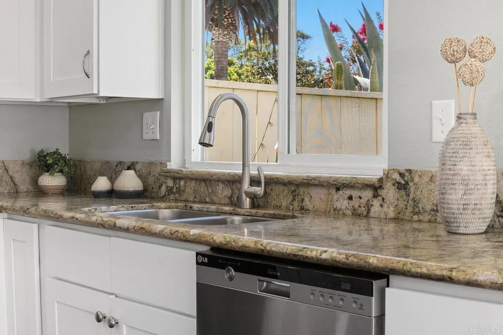 1743 Rue De La Mer, Oceanside