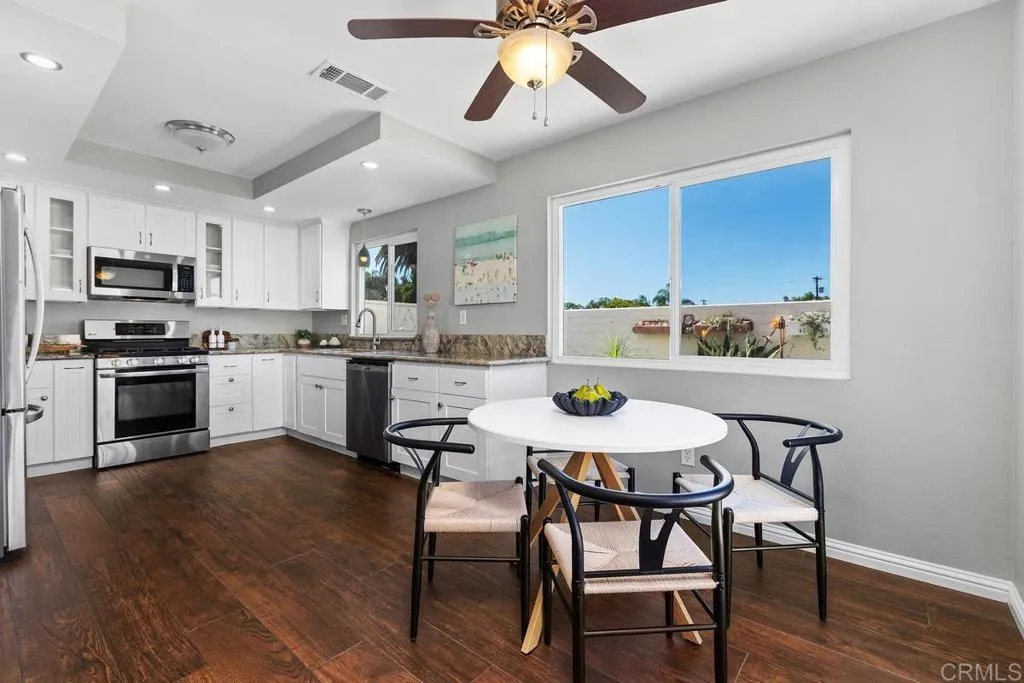 1743 Rue De La Mer, Oceanside