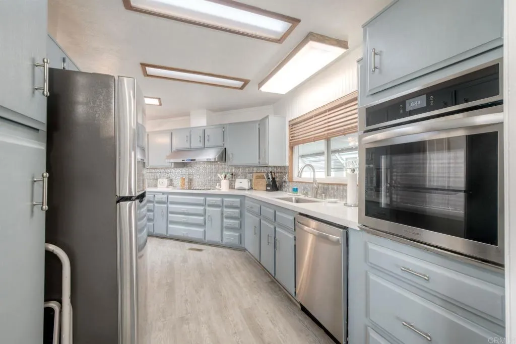 276 N El Camino Real Unit 104