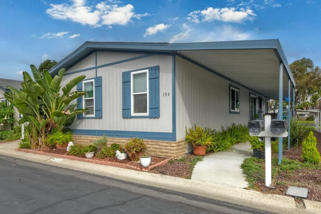 276 N El Camino Real Unit 104