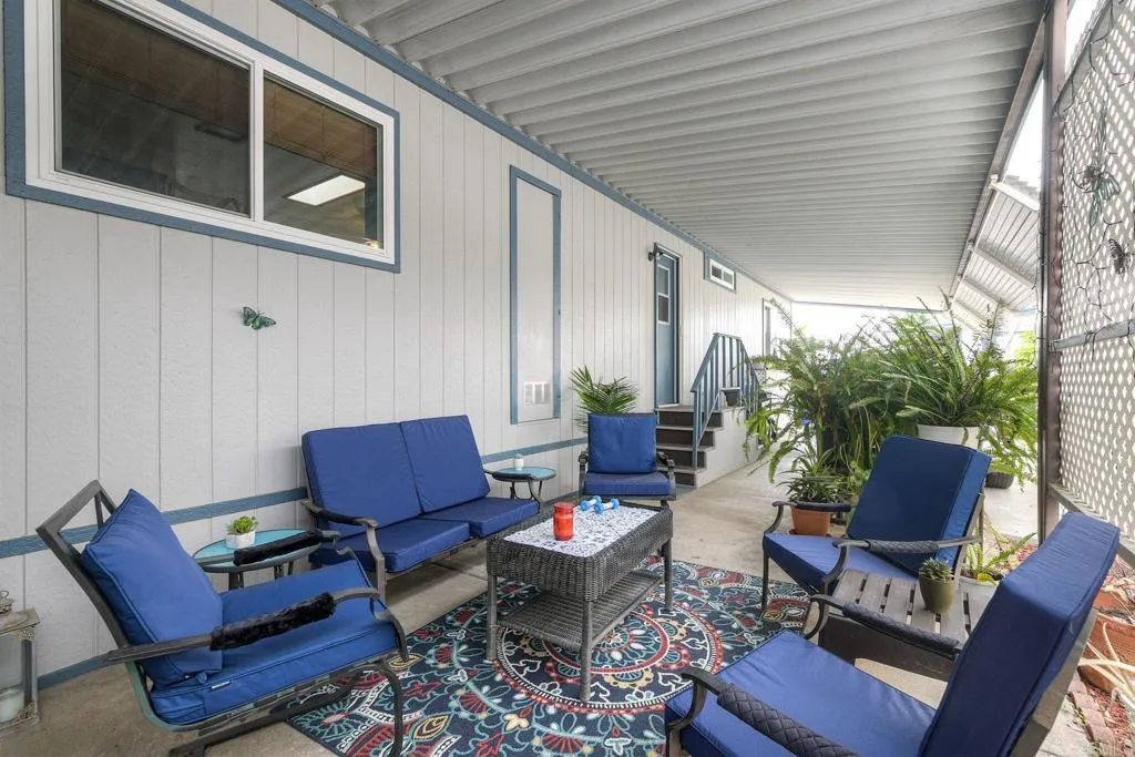 276 N El Camino Real Unit 104