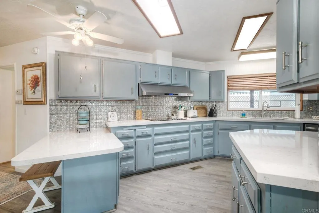 276 N El Camino Real Unit 104