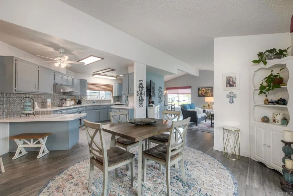 276 N El Camino Real Unit 104