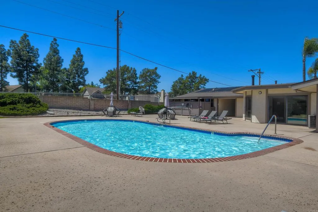 1175 La Moree Rd #85, San Marcos