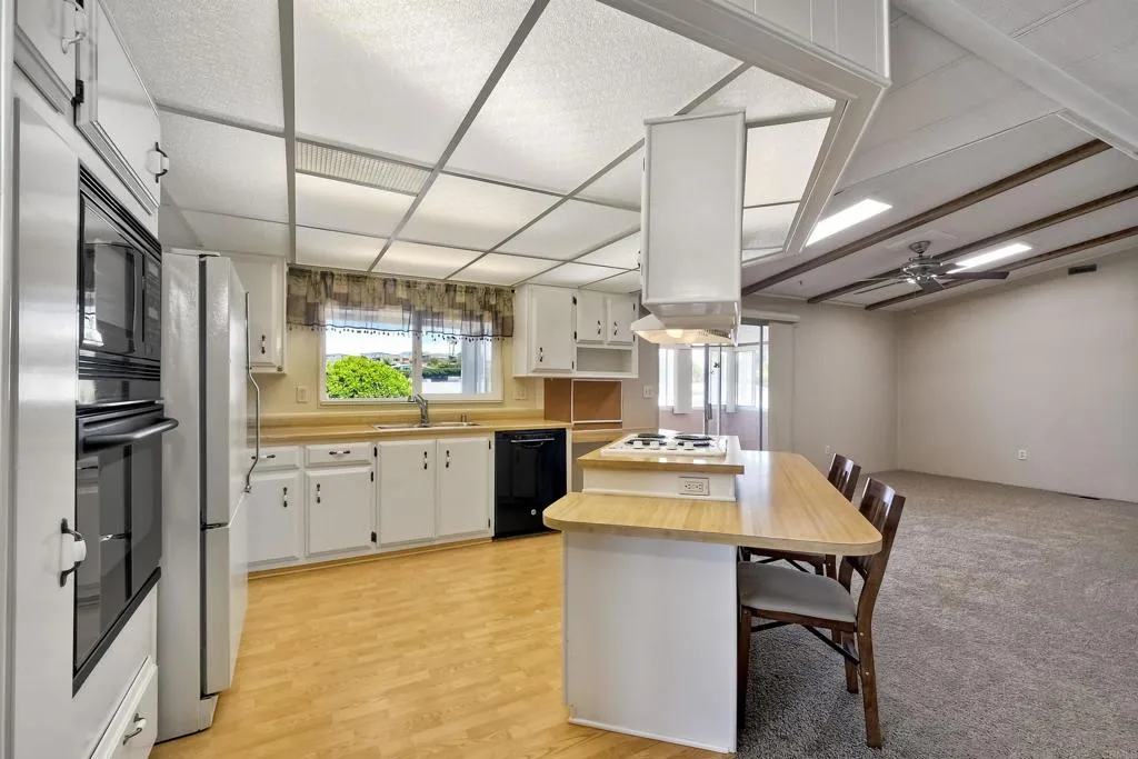 1175 La Moree Rd #85, San Marcos