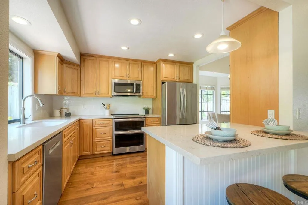 1551 Del Mar Road, Oceanside