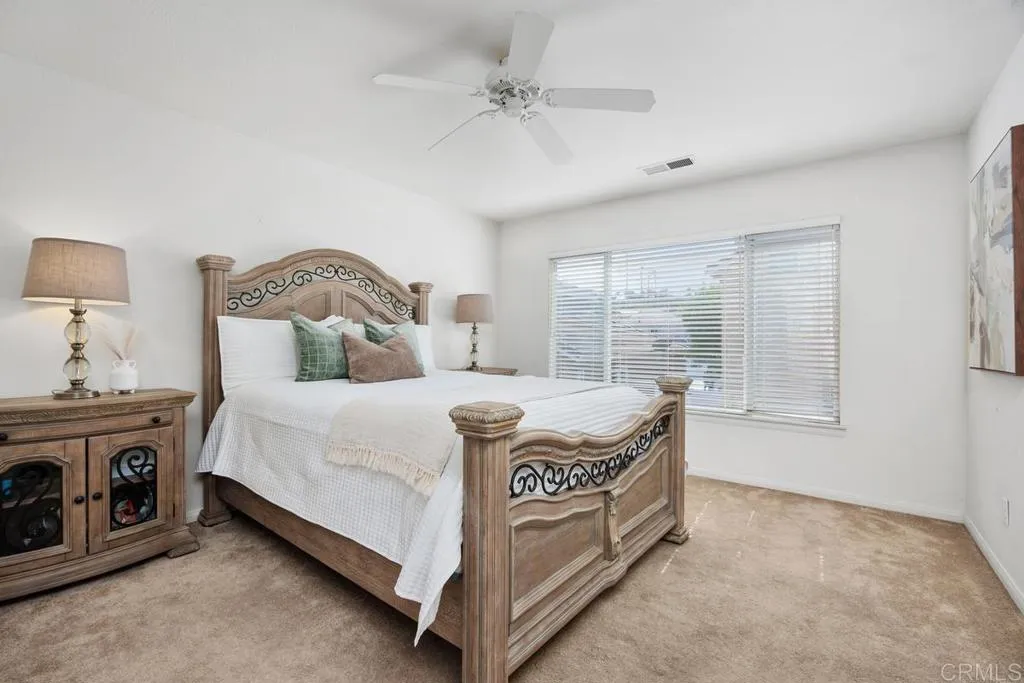 2027 Harmony Way, Vista