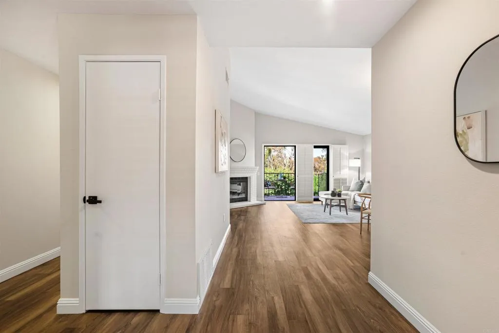 2880 Englewood Way, Carlsbad