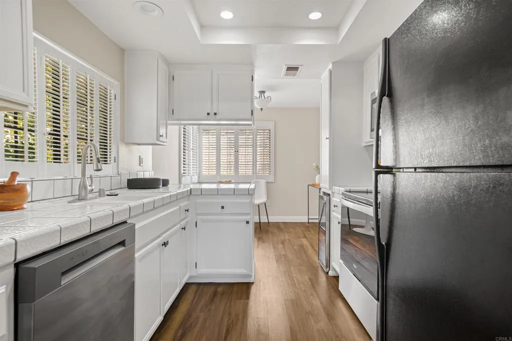 2880 Englewood Way, Carlsbad