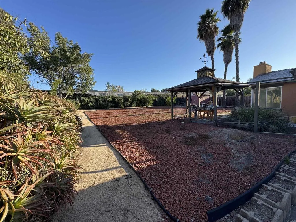 2617 Meadowbrook Place