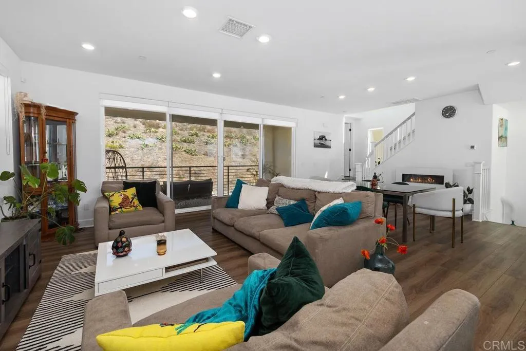 8177 Rose Quartz Circle, San Diego