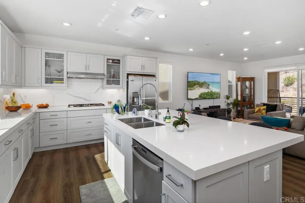 8177 Rose Quartz Circle, San Diego